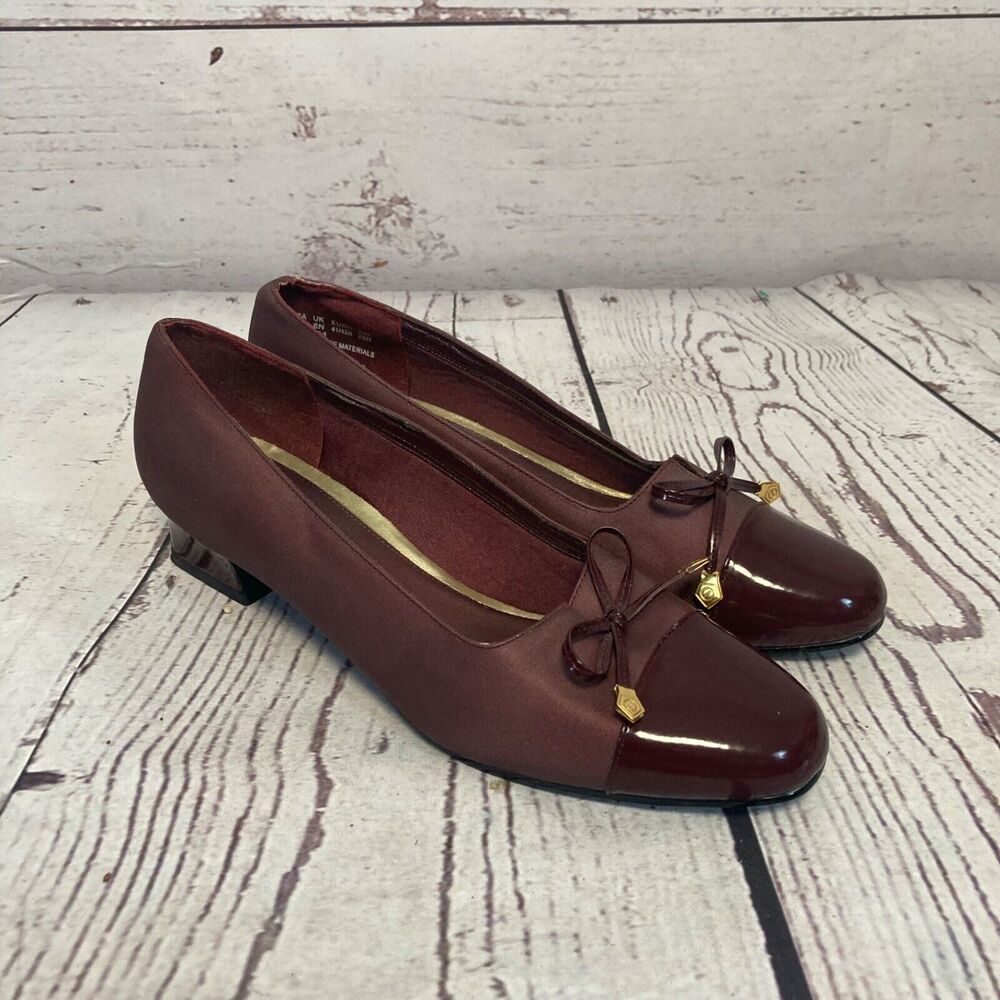 Hush Puppies Soft Style Womens 10 Burgundy Cap Toe‎ Pumps Business Heels Bow